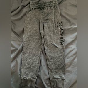 2 boys sweatpants.